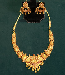 Gold Polished 92.5 Pure Silver Necklace Set