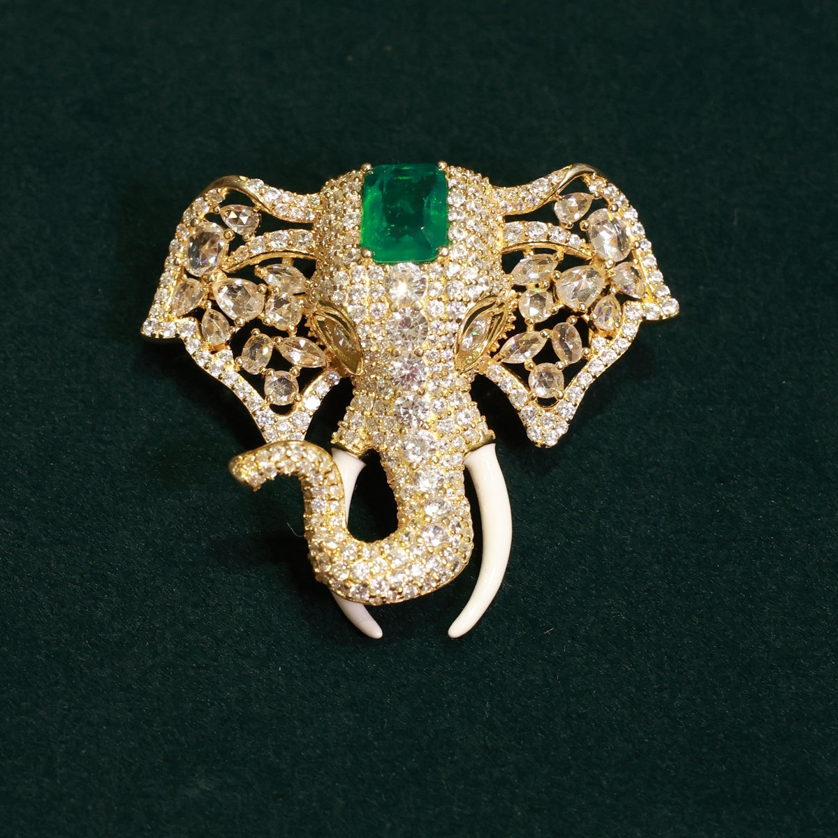 92.5 Pure Silver Moissanite Diamond & Emerald Brooch