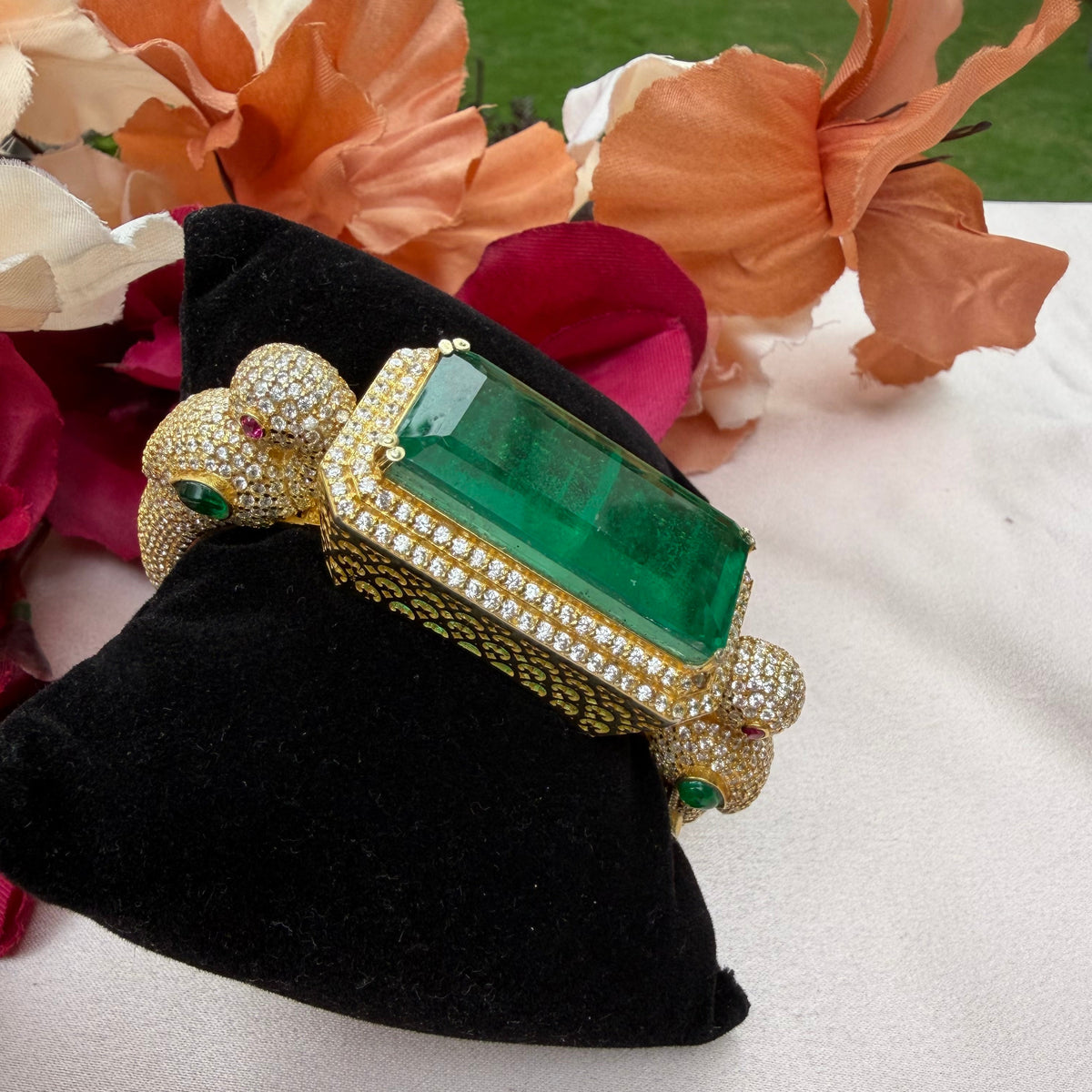 Gold Finish Moissanite Polki & Emerald Bracelet in 925 Sterling Silver