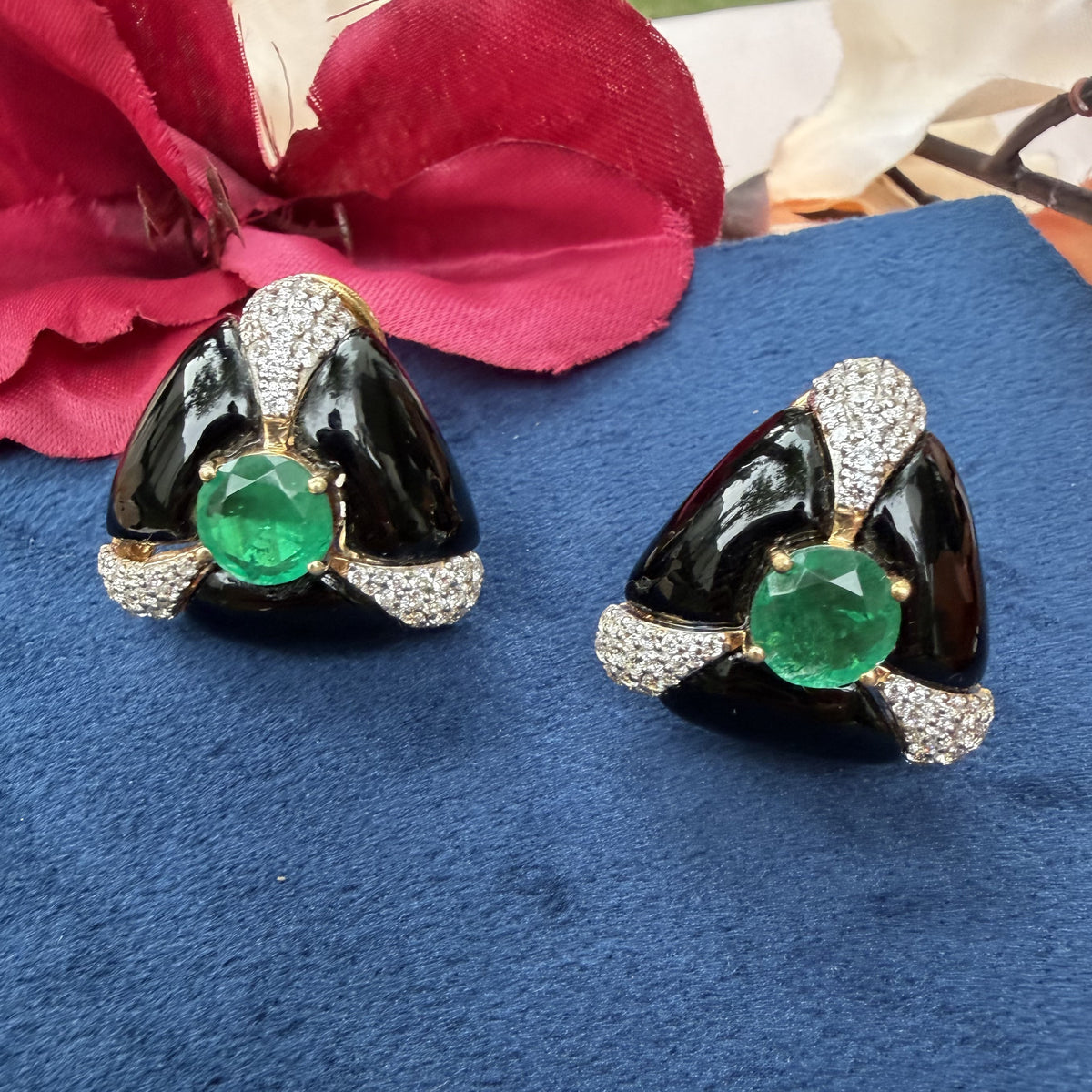 925 Pure Silver Triangle Stud with Moissanite Diamonds