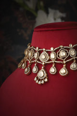 Enchanted Elegance: The Aadab Jewel Ensemble Necklace Set