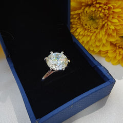 Classic Solitaire CZ Diamond Elegance Ring in 925 Sterling Silver